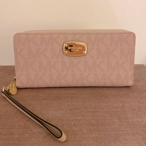 Large Michael Kors full zip wallet with wristlet strap